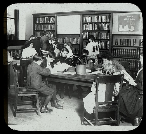 Children welcome at the public library again!