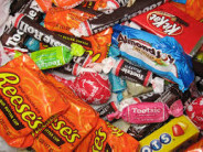 Lady Giving Out Letters, Not Candy, to “Obese” Trick or Treaters Trick or trauma?