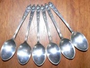 Playing Spoons Spoons is not about the spoons.
